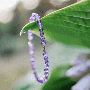 Bransoletka z kamieni naturalnych Luminous Amethyst